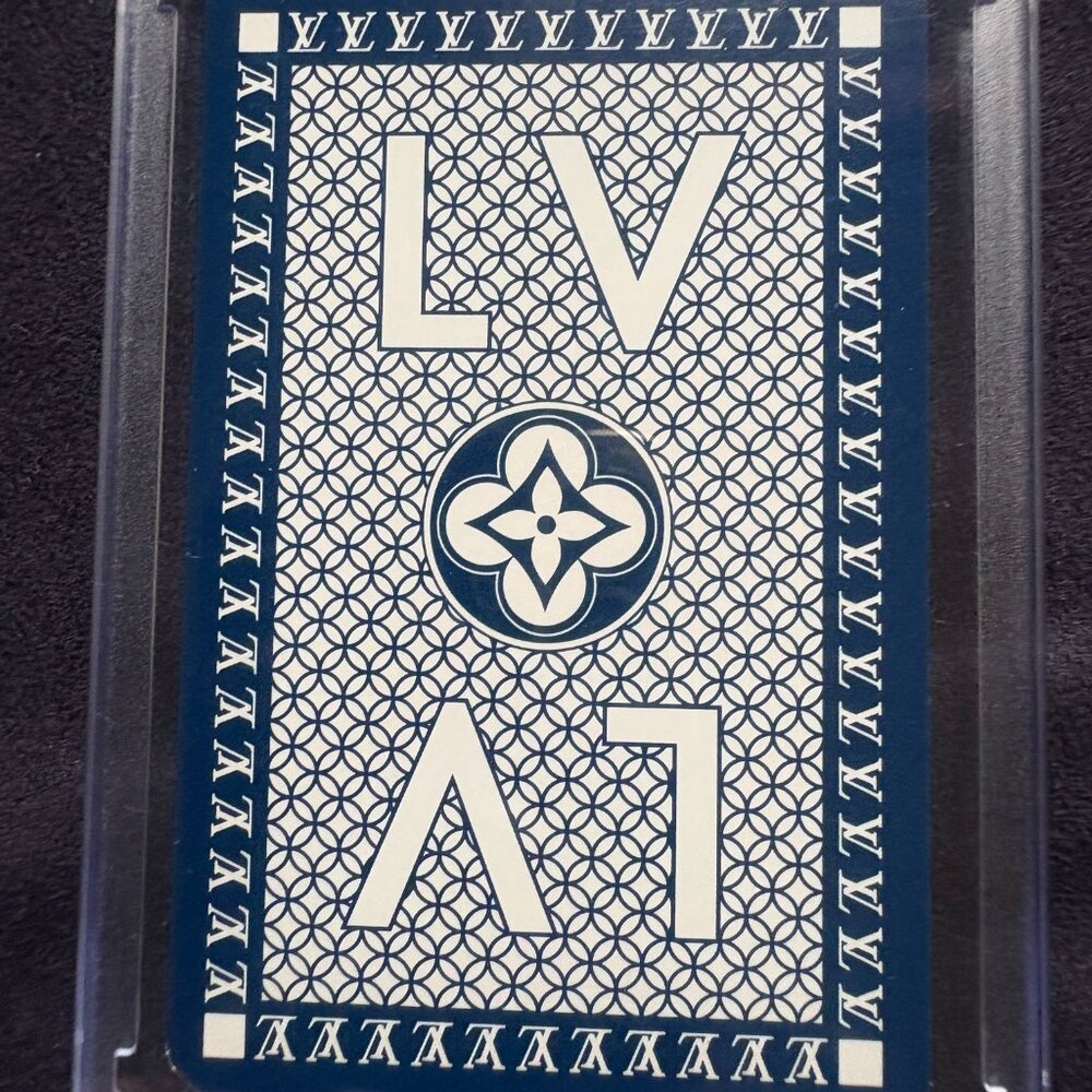 Louis Vuitton King of Spades Playing Card in Plastic Case with Microchip NWOT - Picture 10 of 11